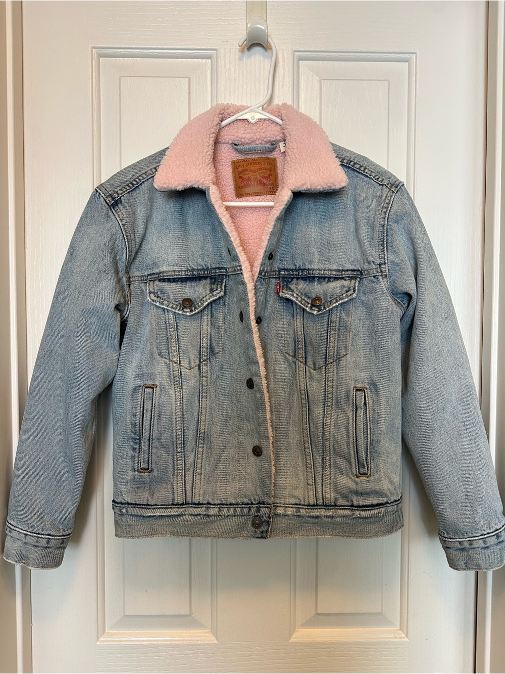 Vintage Levi's Ex Bf Sherpa Trucker Denim Jacket with Pink Lining